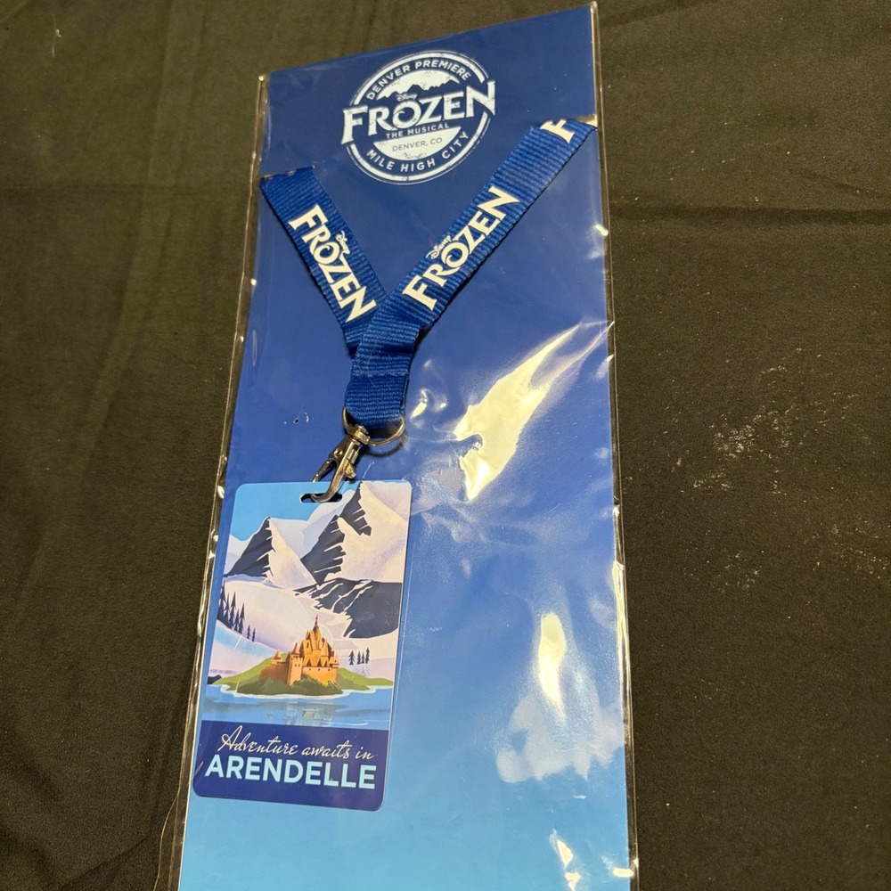 Disney Frozen The Musical Denver Premiere Lanyard Pin Set Arendelle 2017 Blue